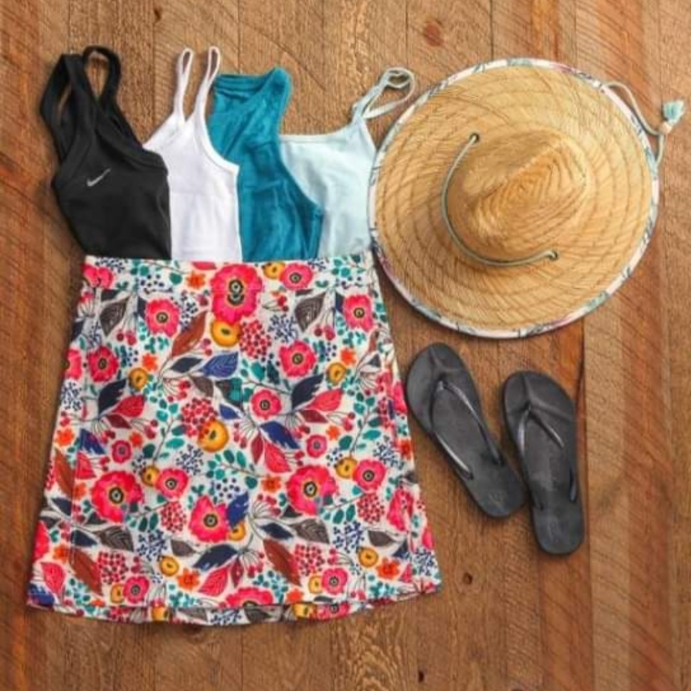 RipSkirt Hawaii Skirt XL 16 - 18 Botanical print length 1 adjustable wai…